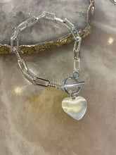HEART T BAR BRACELET IN SILVER