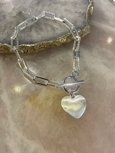 HEART T BAR BRACELET IN SILVER
